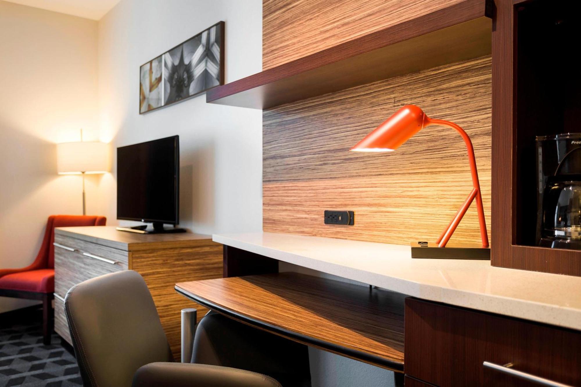 Towneplace Suites By Marriott San Mateo Foster City Buitenkant foto
