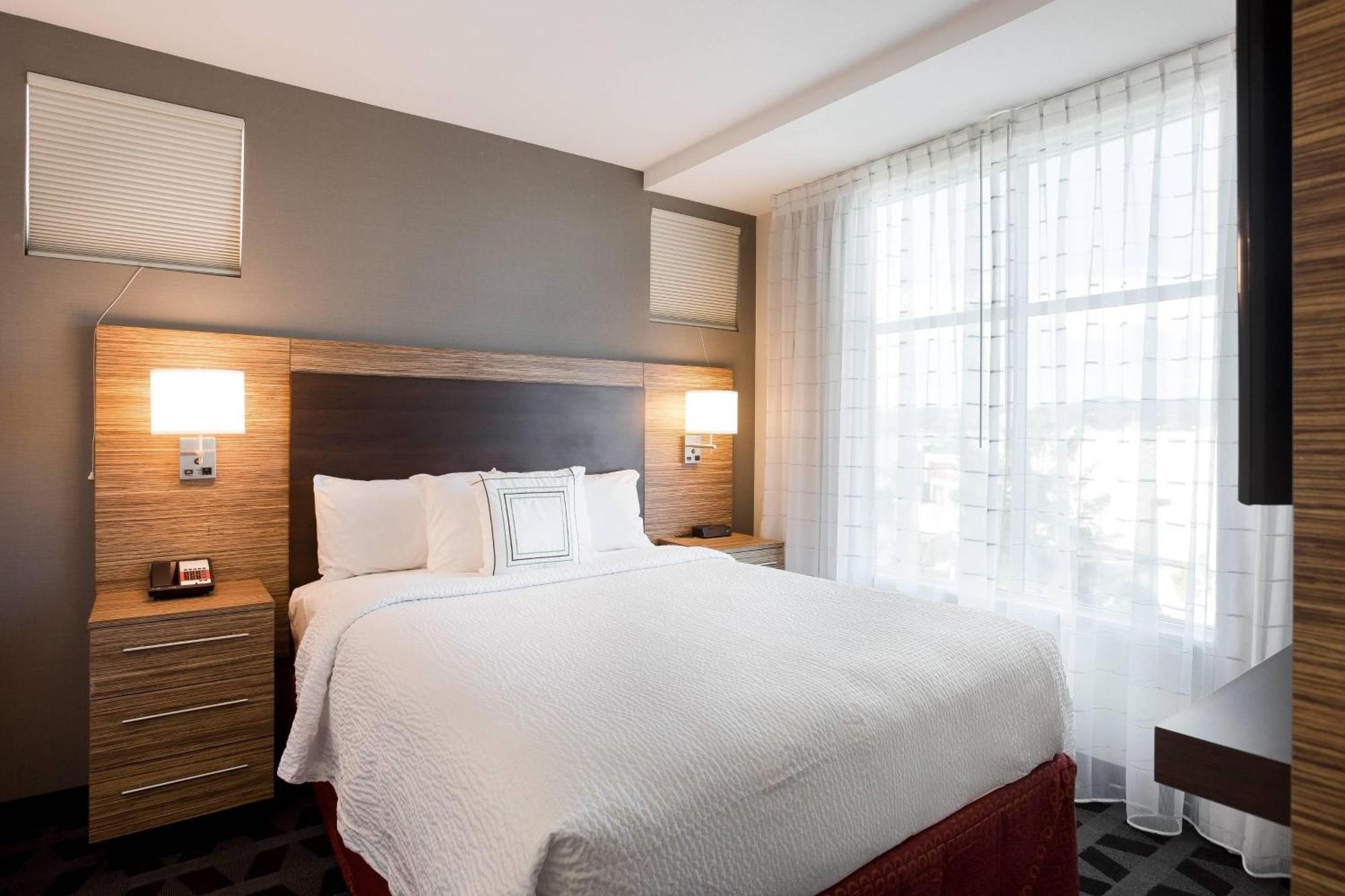 Towneplace Suites By Marriott San Mateo Foster City Buitenkant foto